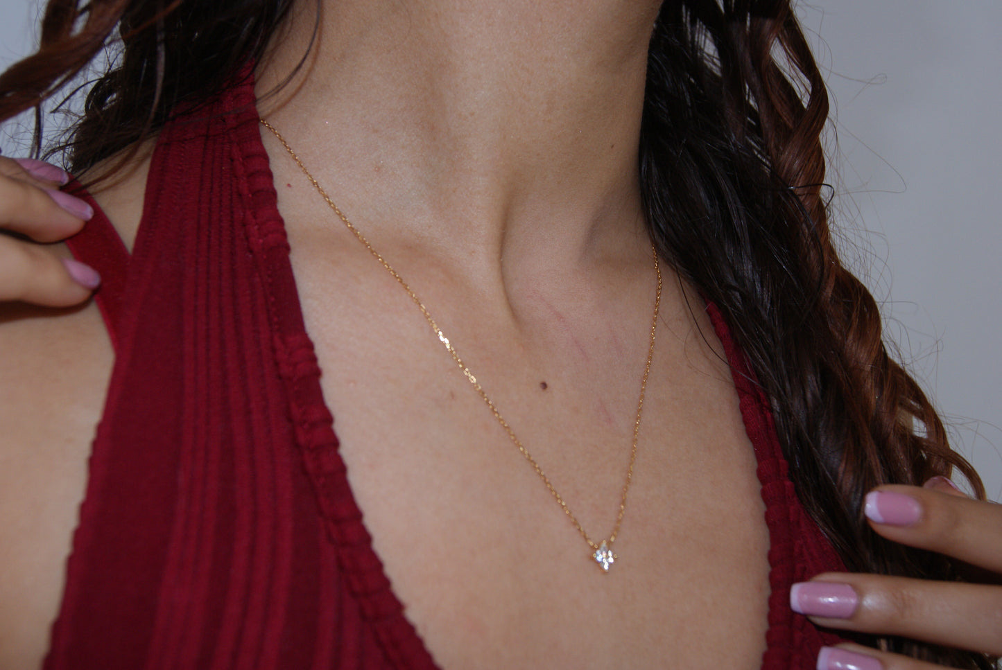 Collier Venusia – L’éclat céleste au creux de votre cou